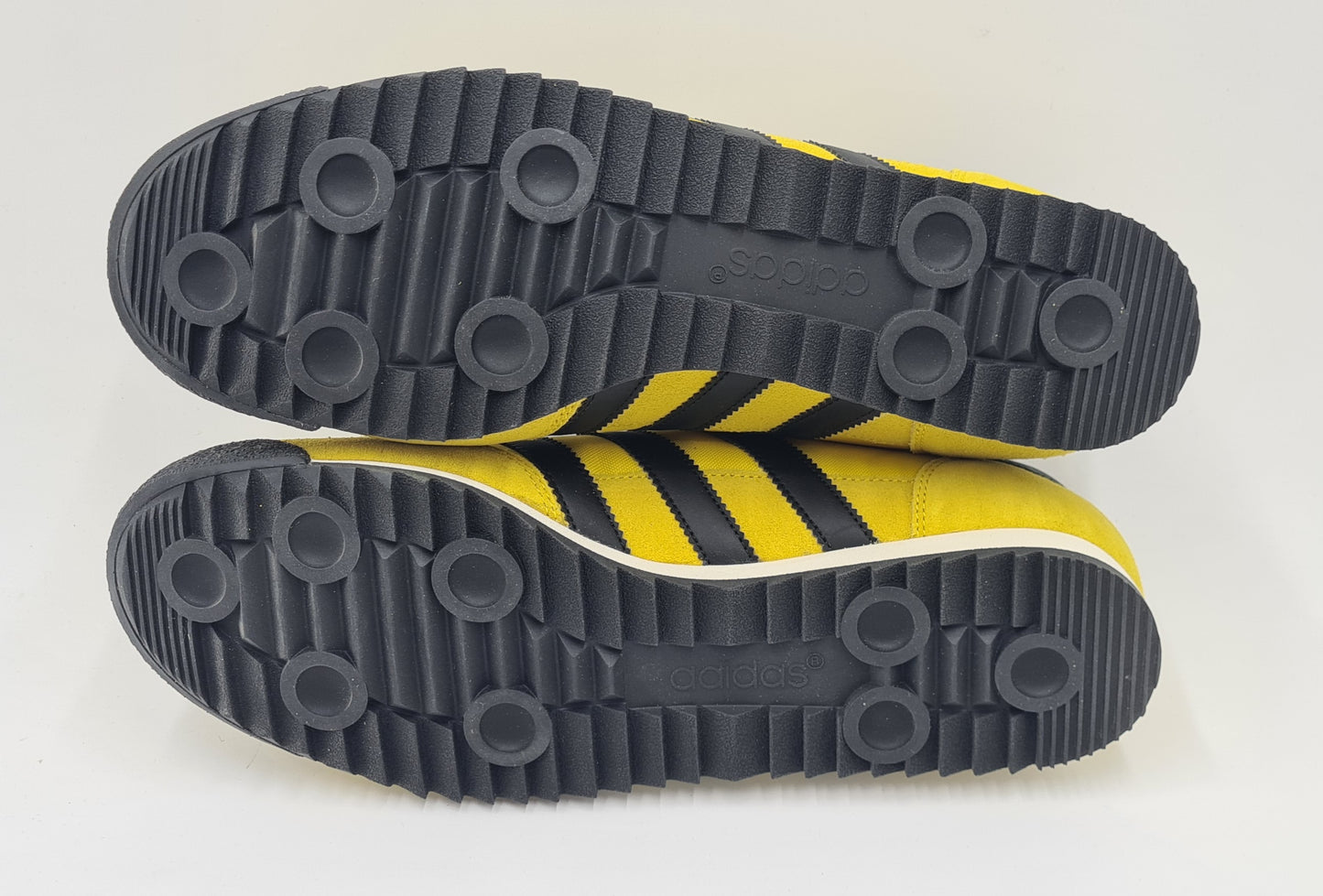 *NEW* 2011 Adidas Dragon Vintage Retro Sample Yellow UK 8.5 / EUR 42 2/3
