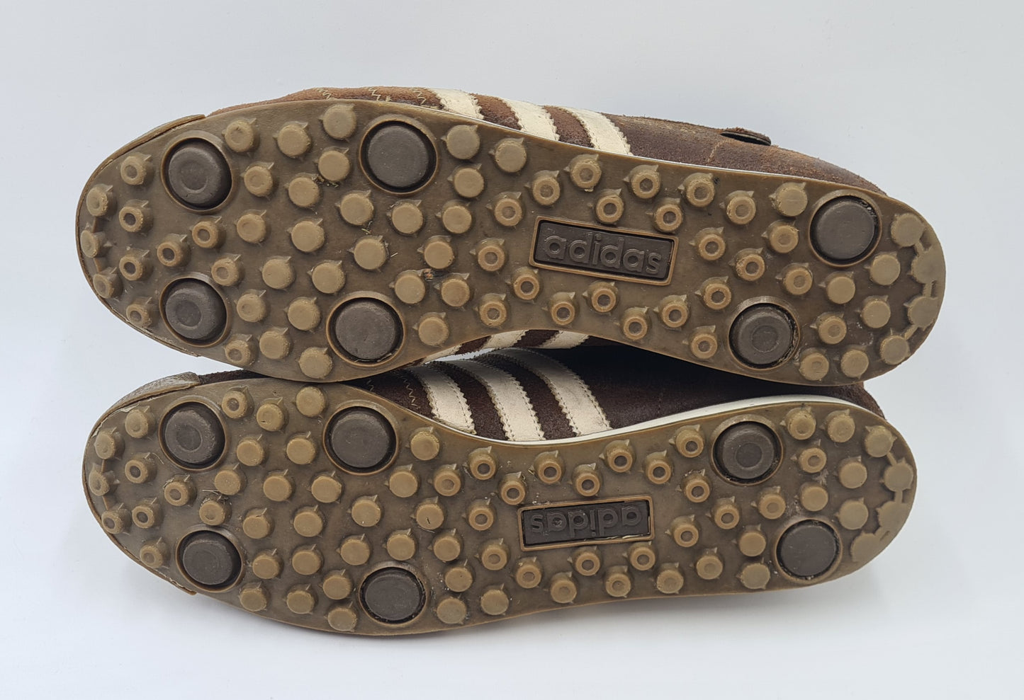 Vintage 2004 Adidas Chile 62 Brown UK 11.5 / EUR 46 2/3