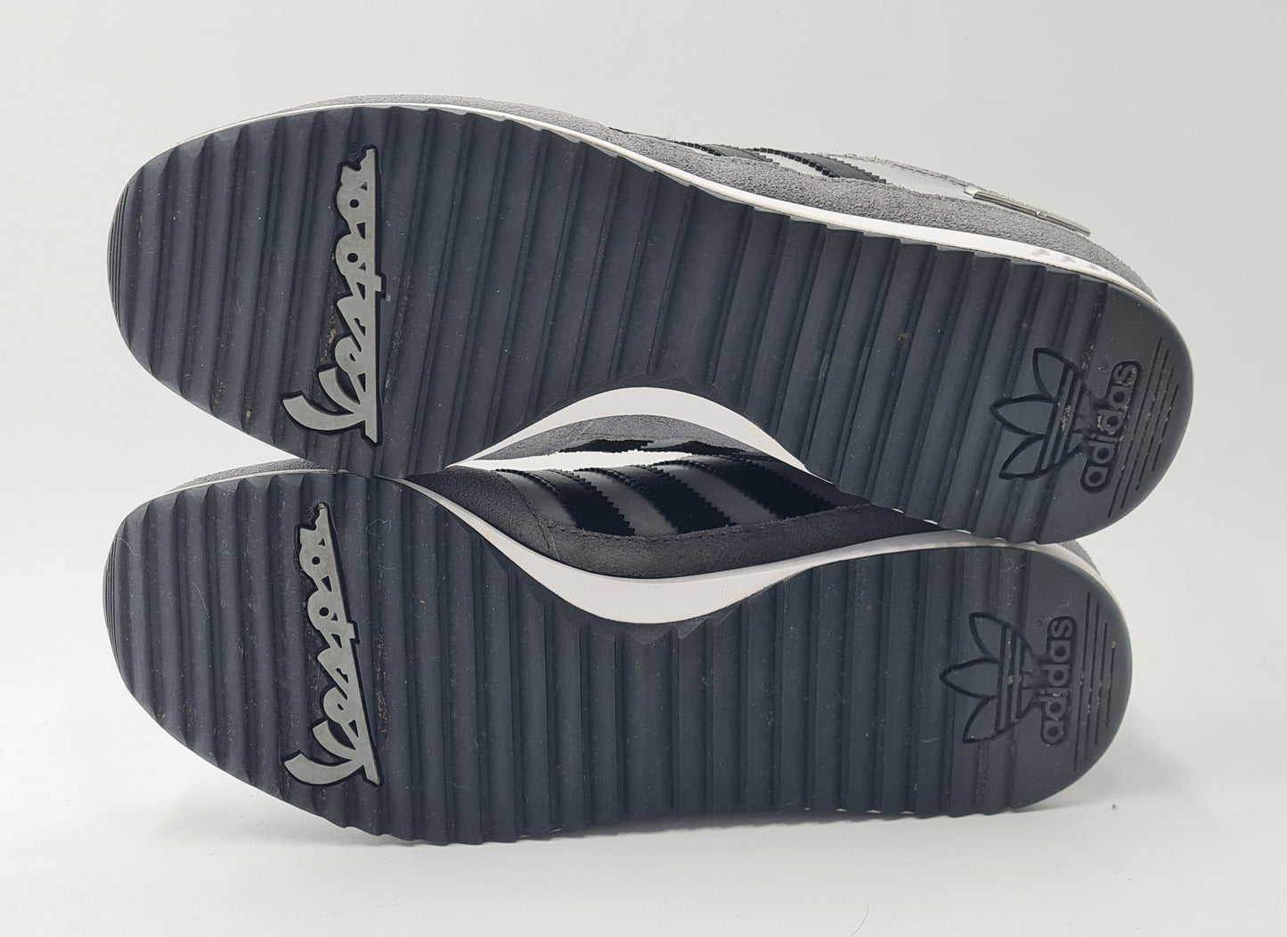 *VGC* 2012 Adidas Vespa Vintage Runner UK 7.5 / EUR 41 1/3