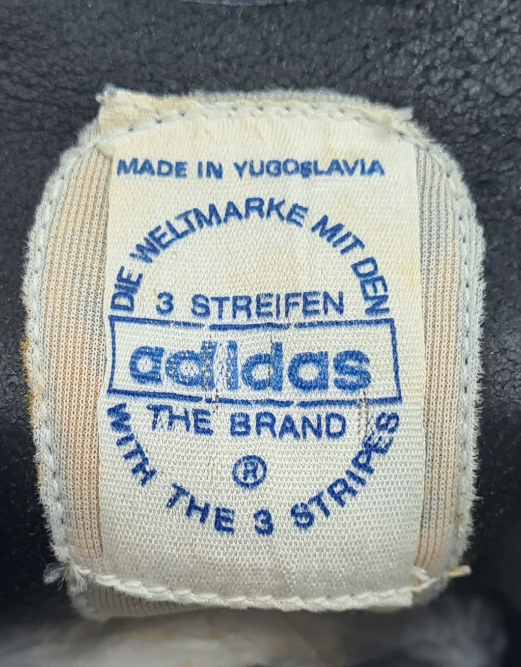 *TOP* Vintage 1980er Adidas Berlin Yugoslavia UK 9,5 / EUR 44