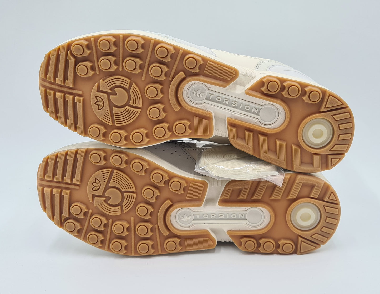 *NEU* 2020 Adidas X 'Highsnobiety' ZX 8000 Q Gr. UK 8,5 / EUR 42 2/3