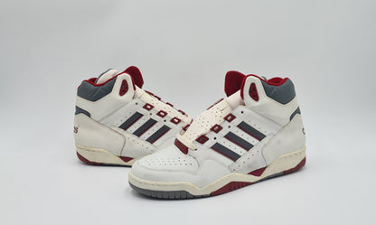 *NEU* Vintage 1990er Adidas Century Hungary UK 10 / EUR 44 2/3