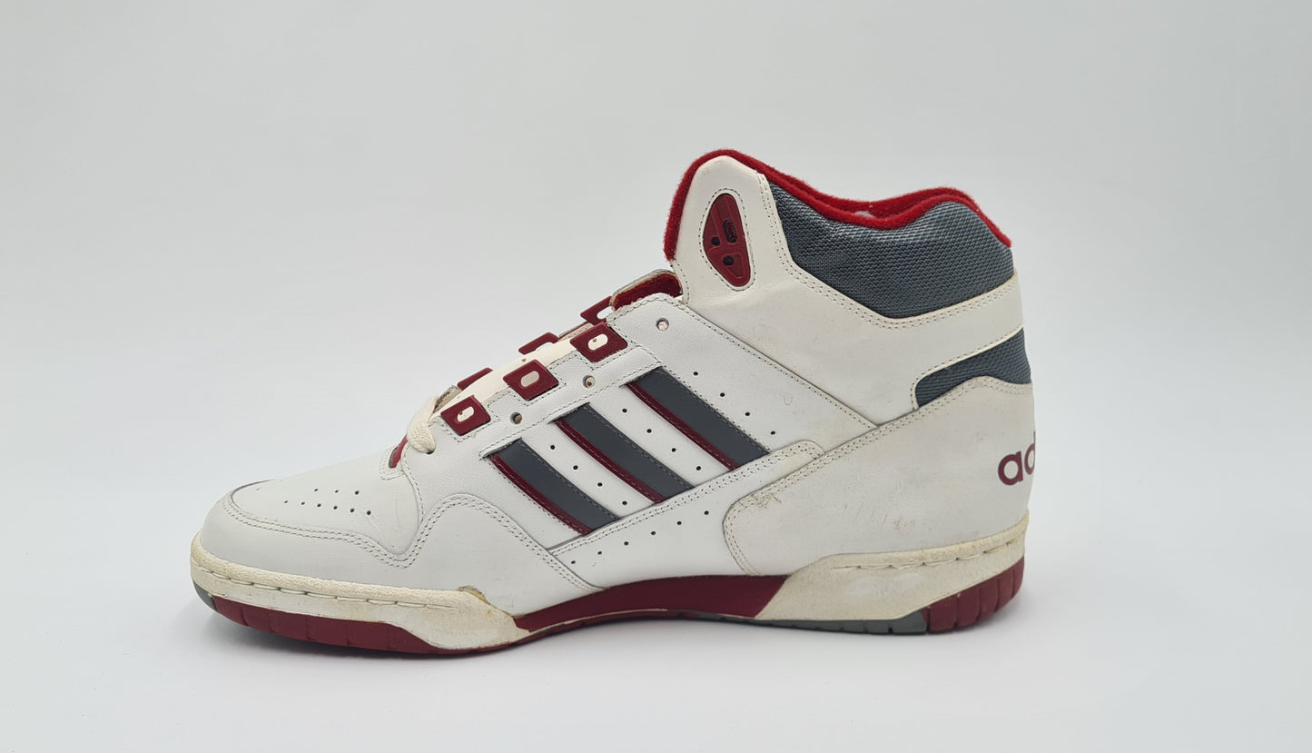 *NEU* Vintage 1990er Adidas Century Hungary UK 10 / EUR 44 2/3