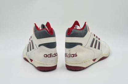 *NEU* Vintage 1990er Adidas Century Hungary UK 10 / EUR 44 2/3