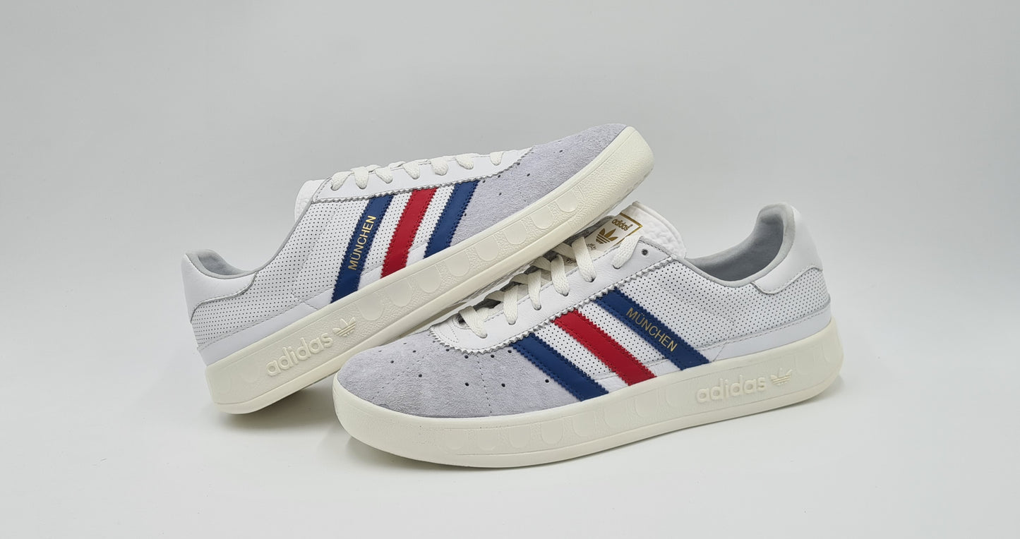 *NEU* 2011 Adidas München Retro 'Made in Germany' MIG UK 10 / EUR 44 2/3