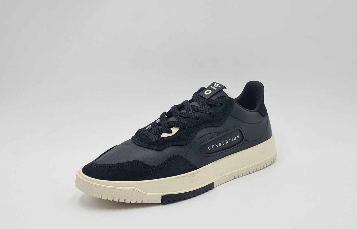 *VGC* 2018 Adidas Supercourt Premiere Consortium Sample UK 8 / EUR 42