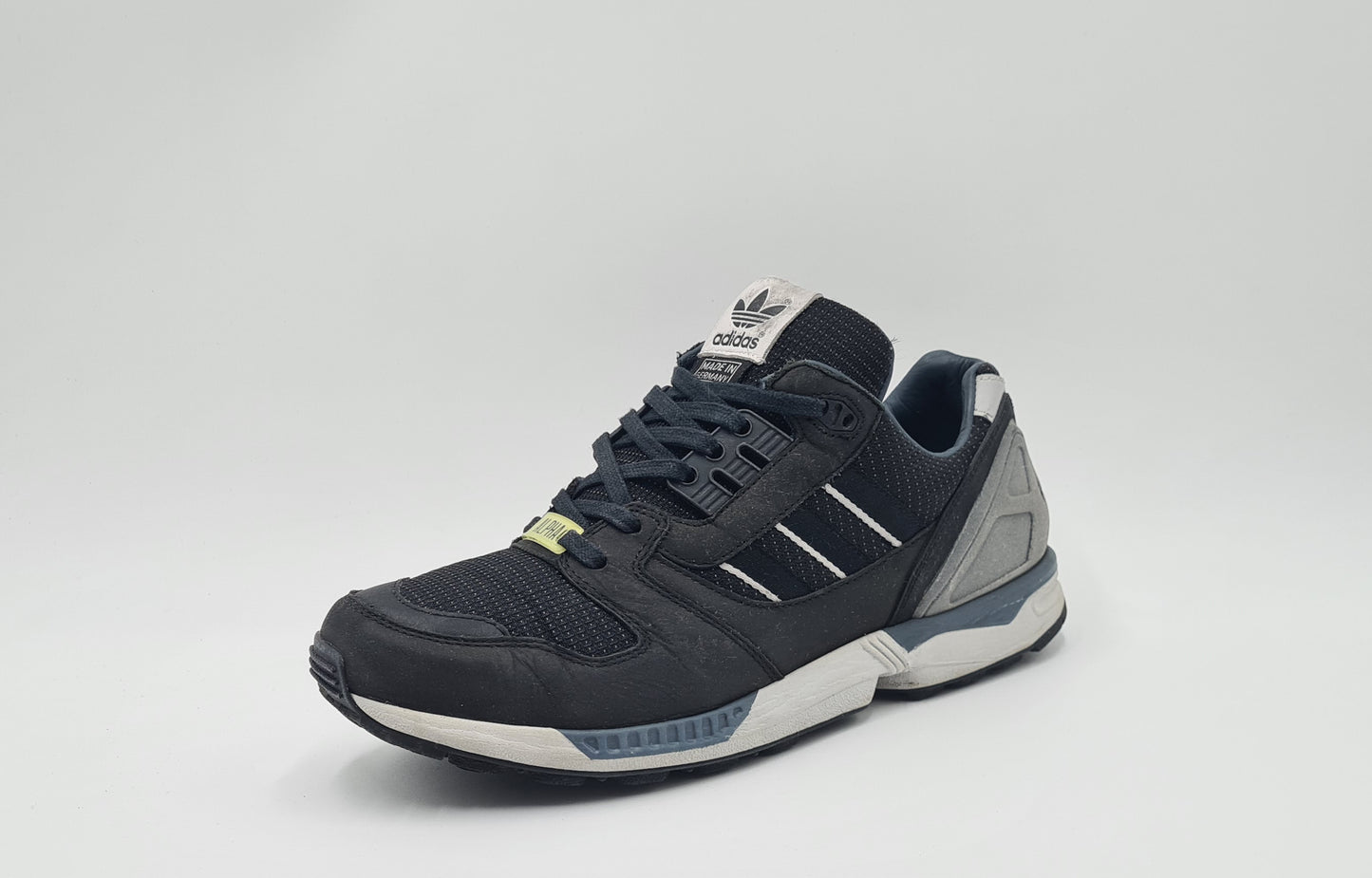 *GUTER ZUSTAND* 2014 Adidas ZX 8000 Alpha 'Fall Of The Wall' Gr. UK 8,5 / EUR 42 2/3