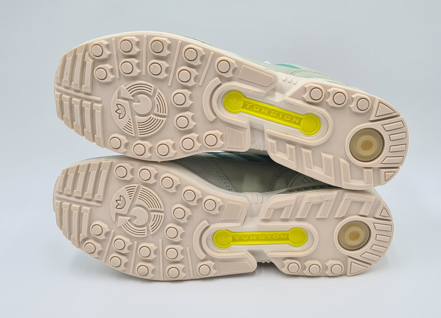 *NEU* 2021 Adidas ZX 8000 'Linen Green' Gr. UK 10,5 / EUR 45 1/3