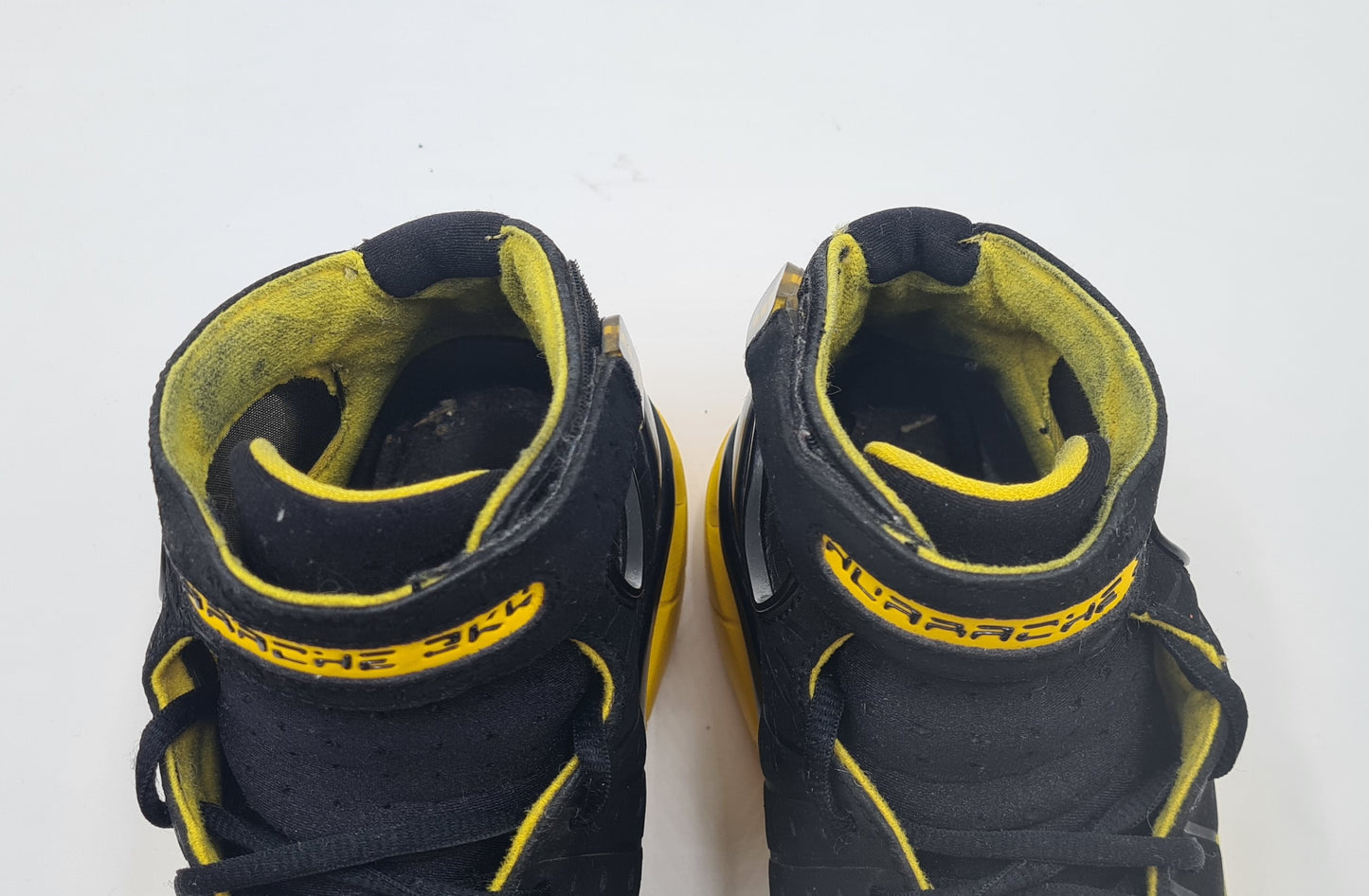 2011 Nike Air Zoom Huarache 2K4 Kobe Bryant UK 9,5 / EUR 44,5