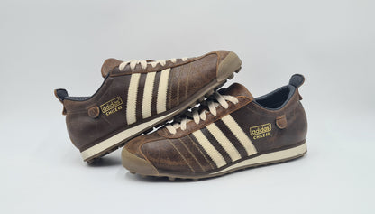 *WIE NEU* Vintage 2006 Adidas Chile 62 Braun UK 10 / EUR 44 2/3