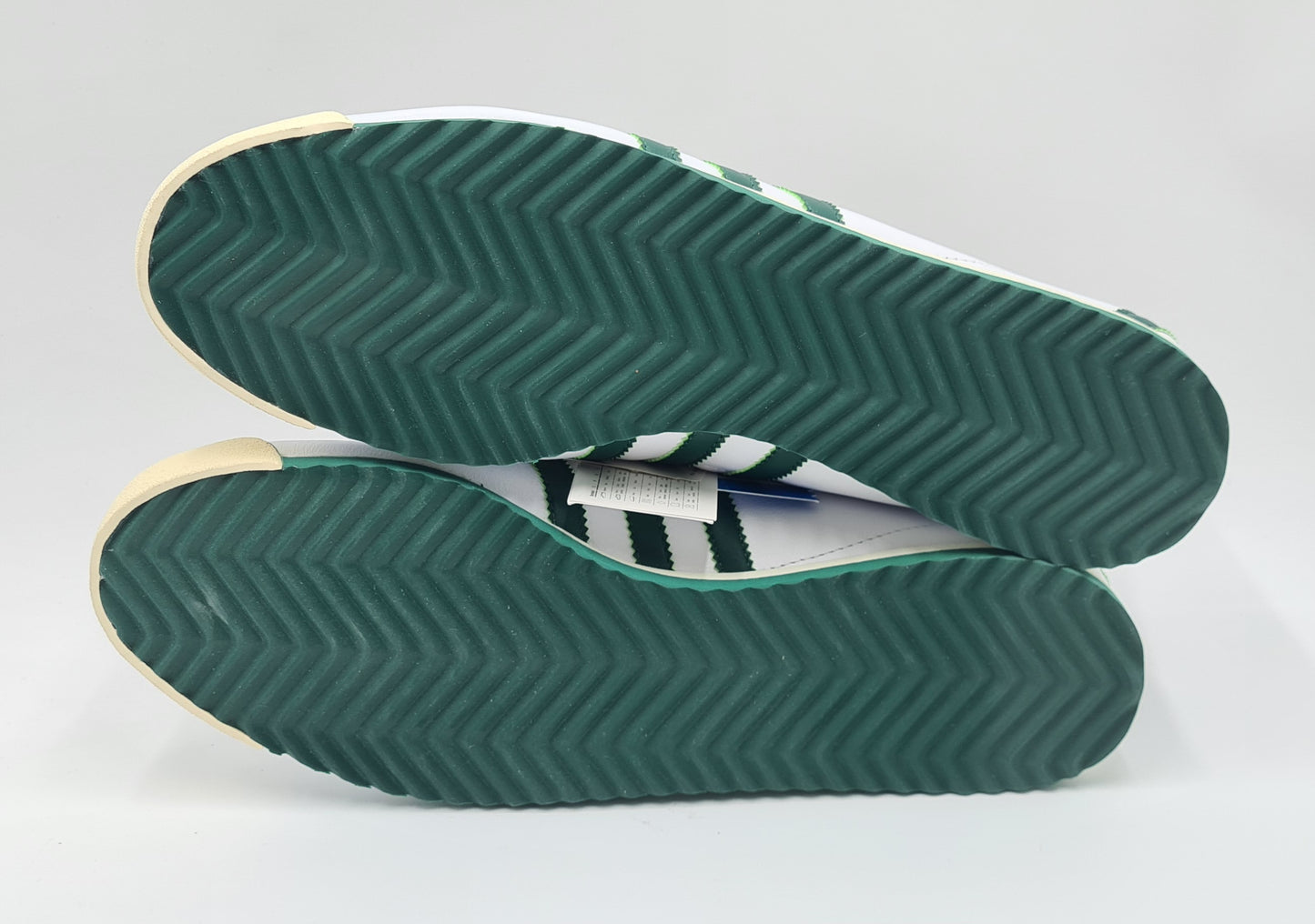 *NEW* 2008 Adidas Italia 60s Retro UK 10 / EUR 44 2/3