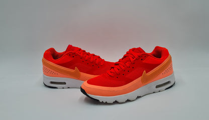 *TOP* 2015 Nike Air Classic BW Ultra Pink Gr. UK 4 / EUR 37,5