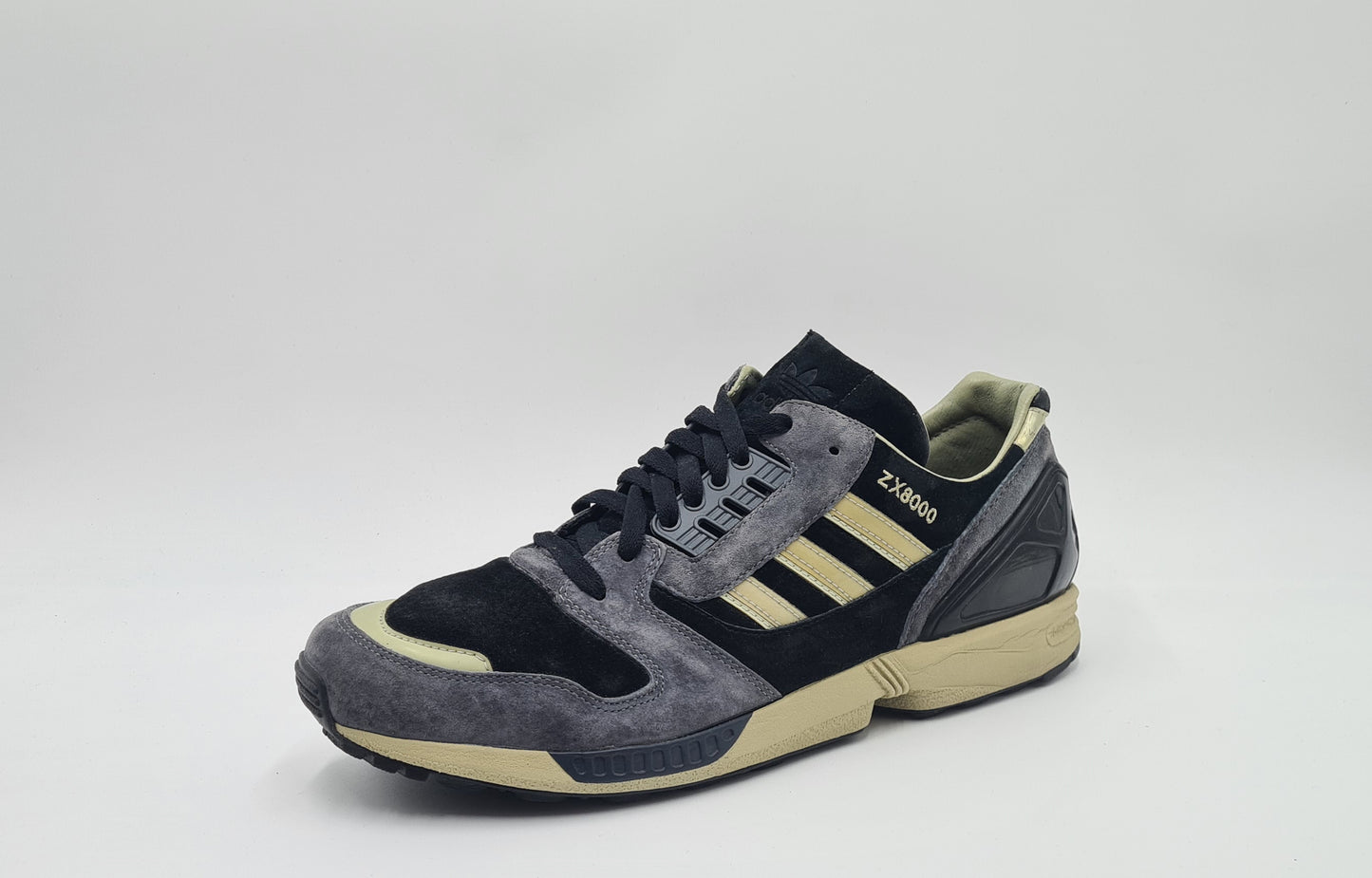 *TOP* 2005 Adidas ZX 8000 Schwarz - Gelb Gr. UK 12 / EUR 47 1/3