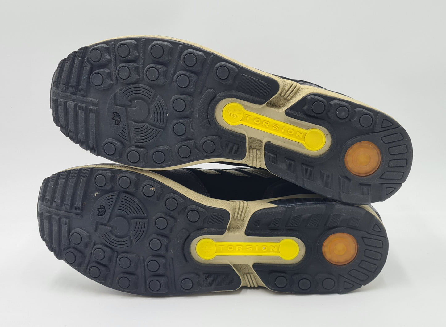 *TOP* 2005 Adidas ZX 8000 Schwarz - Gelb Gr. UK 12 / EUR 47 1/3