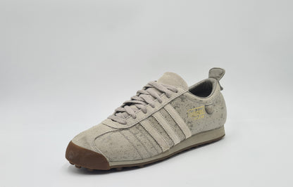 Vintage 2006 Adidas Chile 62 Gray UK 10 / EUR 44 2/3