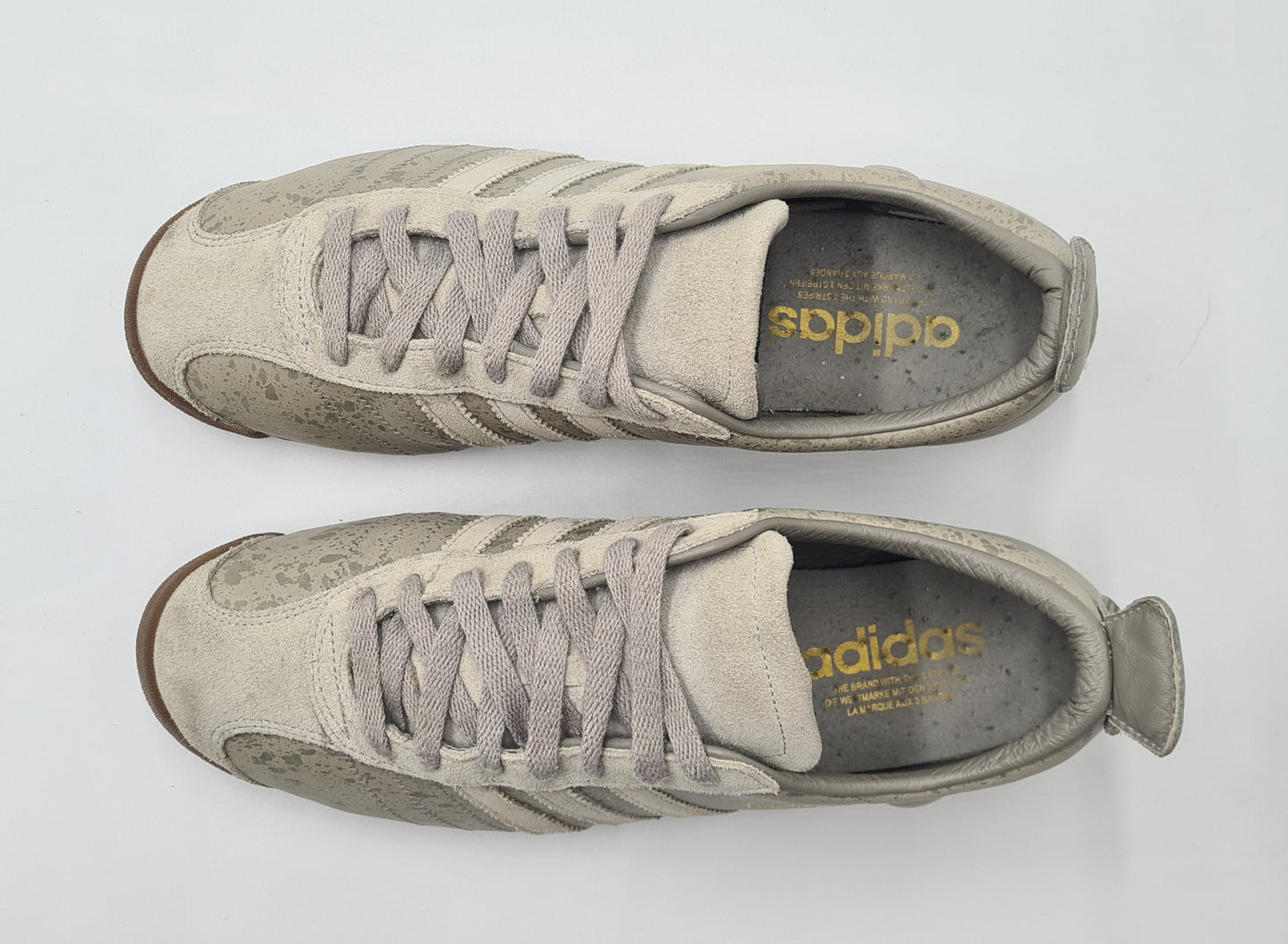 Vintage 2006 Adidas Chile 62 Gray UK 10 / EUR 44 2/3