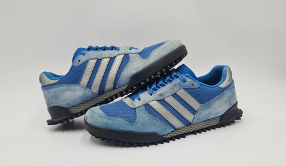*Guter Zustand* 2010 Adidas Marathon TR Blau Silber UK 9,5 / EUR 44