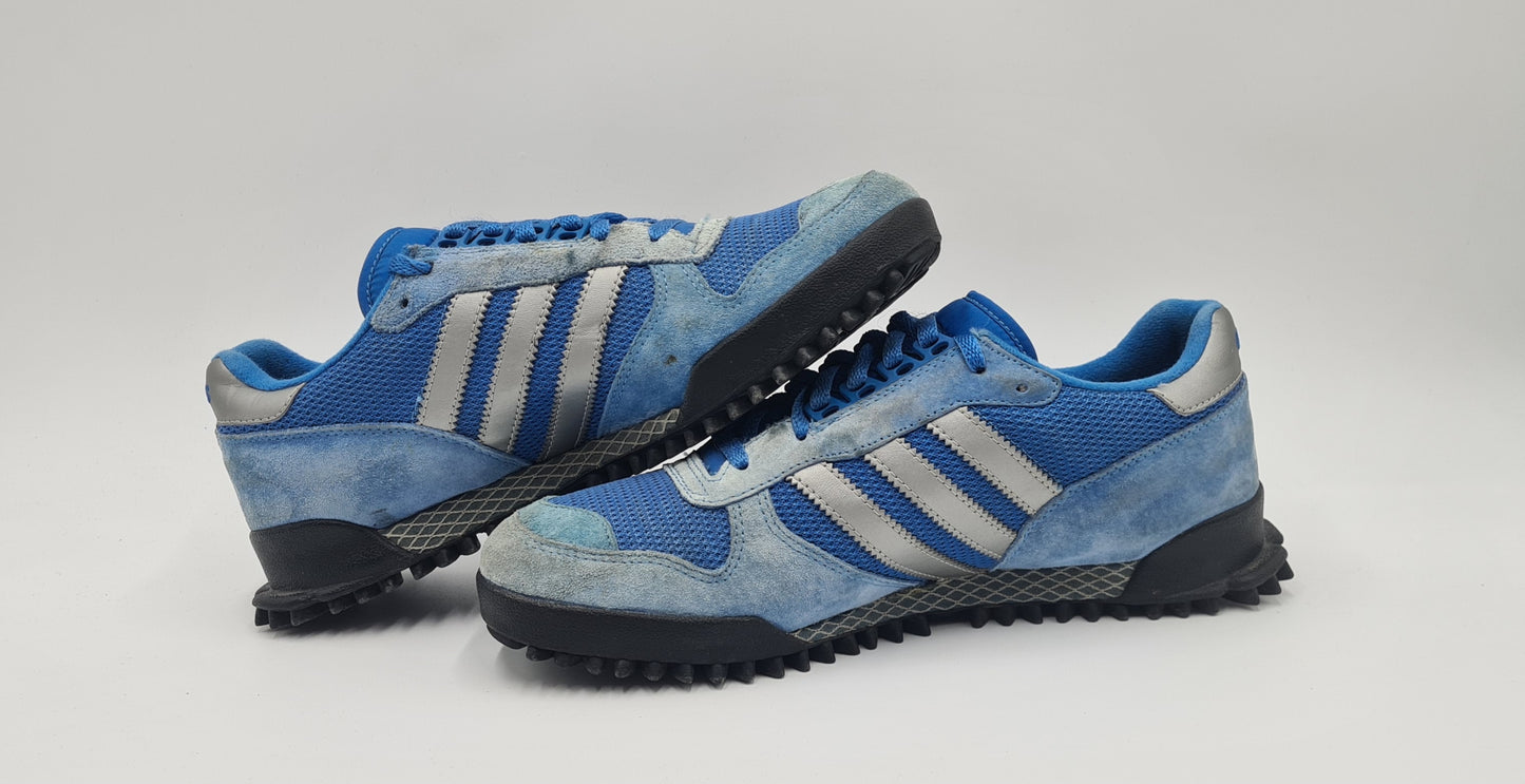 *Guter Zustand* 2010 Adidas Marathon TR Blau Silber UK 9,5 / EUR 44