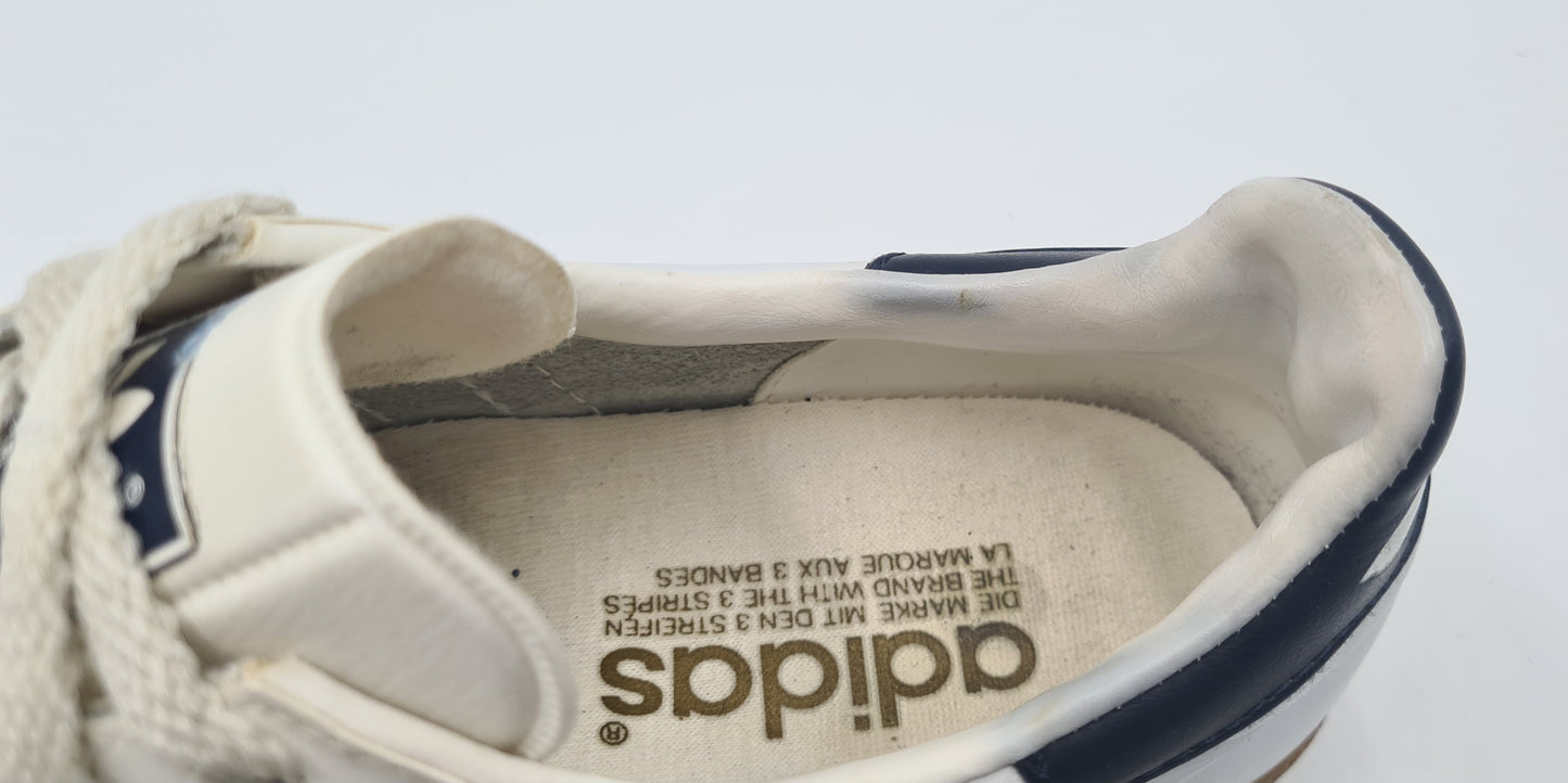 *TOP* Vintage 1993 Adidas Universal Made in Slovenia UK 8 / EUR 42