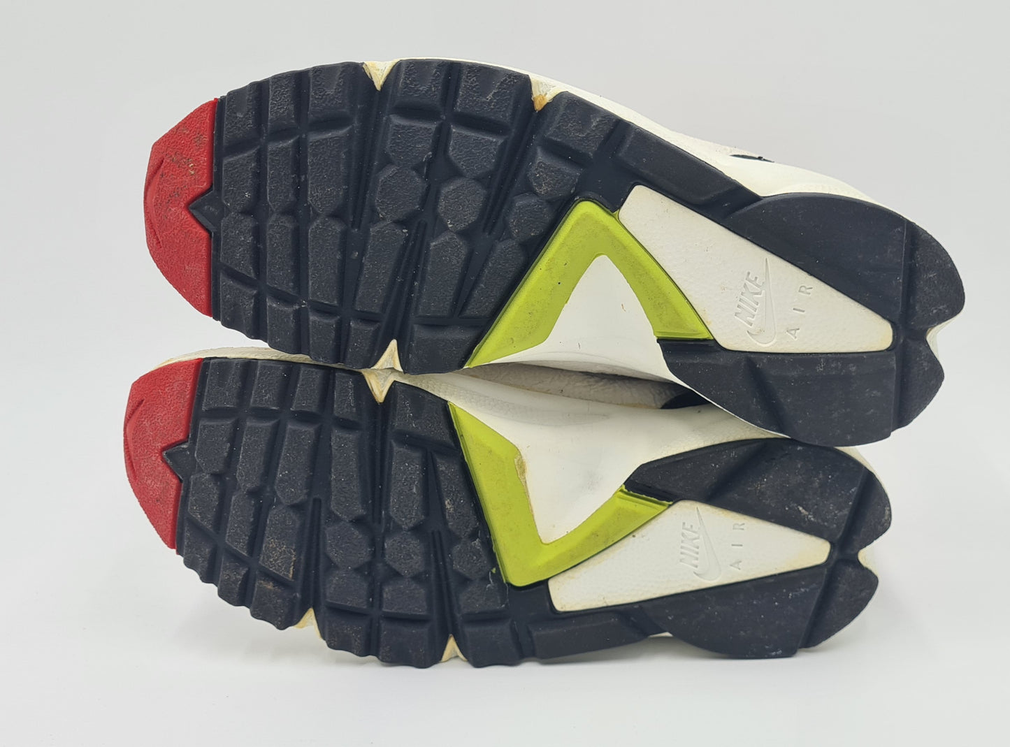 Vintage 1992 Nike Air Huarache International UK 6,5 / EUR 40,5