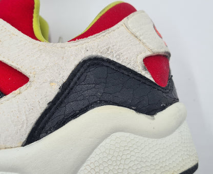 Vintage 1992 Nike Air Huarache International UK 6,5 / EUR 40,5