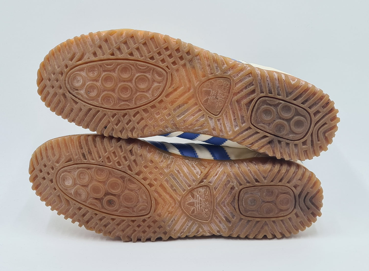 *Guter Zustand* Vintage 1987 Adidas Tischtennis UK 7 / 8 / EUR 40/41