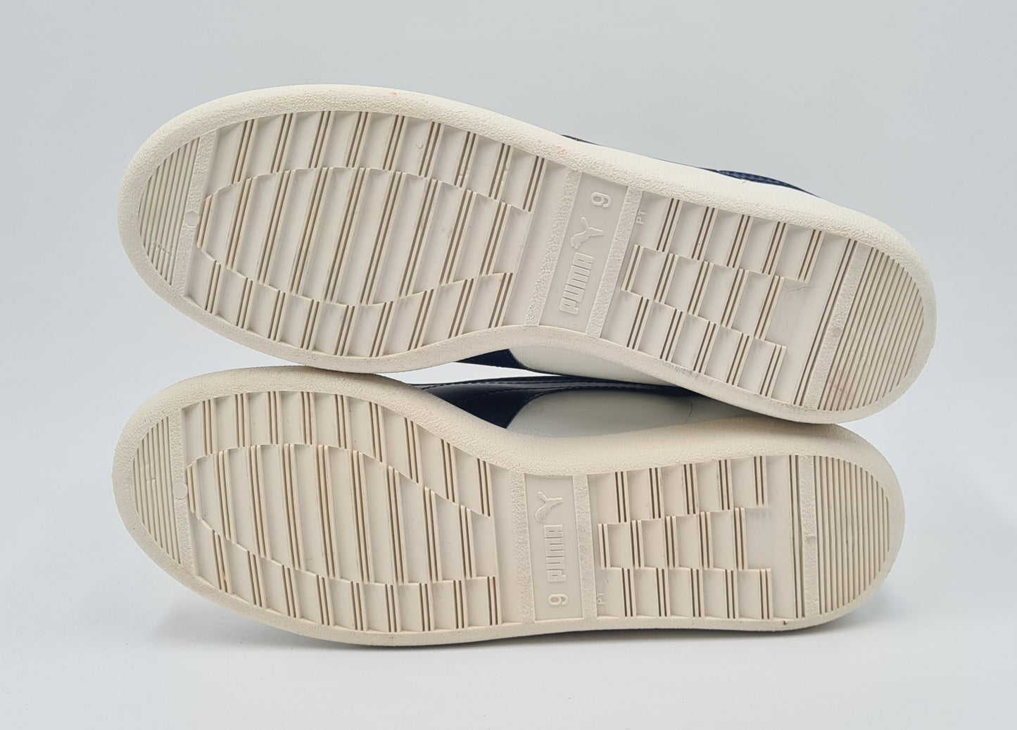 *NEU* Vintage 1980er Puma Top Winner Made in Italy Gr. UK 9 / EUR 43