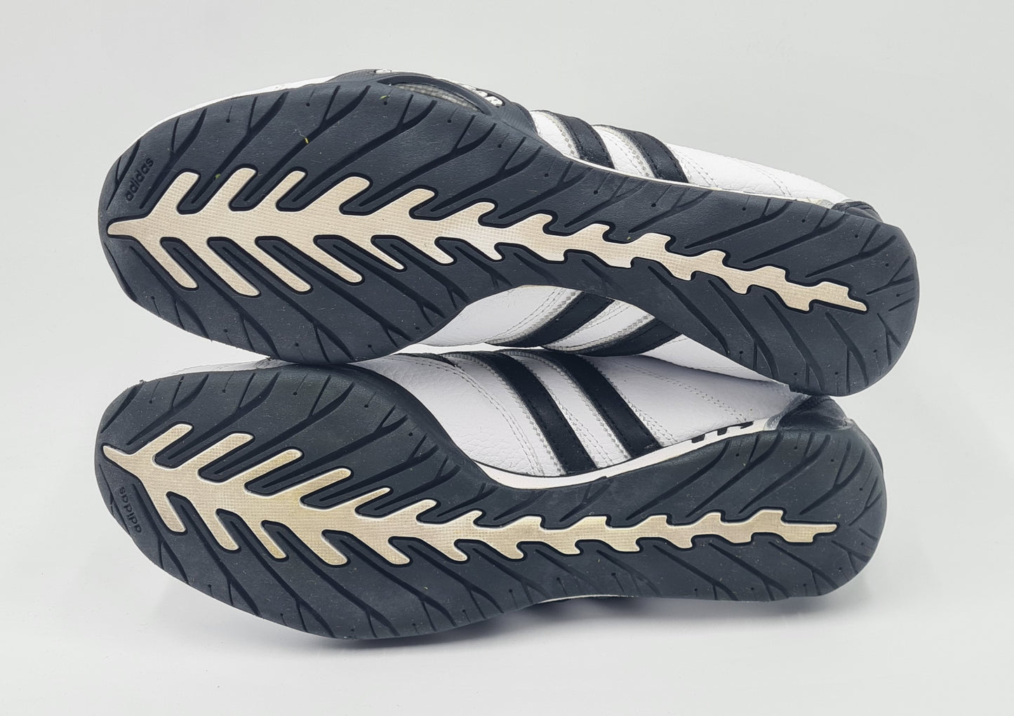 *LIKE NEW* 2013 Adidas Adi Racer Low Goodyear White UK 8.5 / EUR 42 2/3