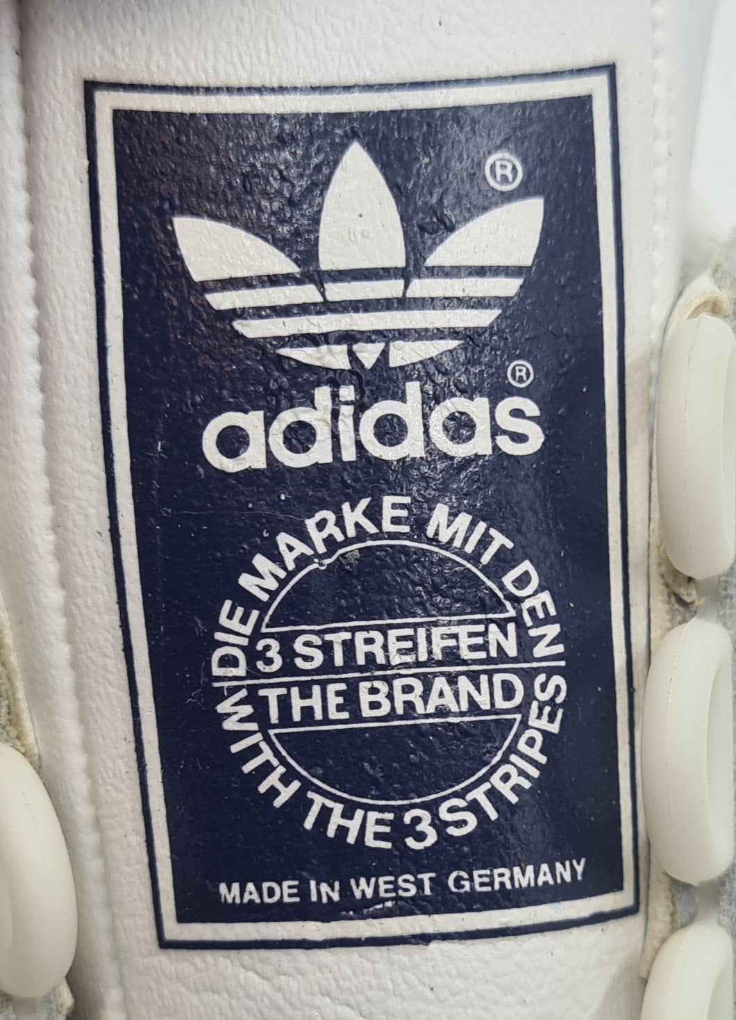 *NEU* Vintage 1980er Adidas Adimed Training Low UK 7 / EUR 40 2/3