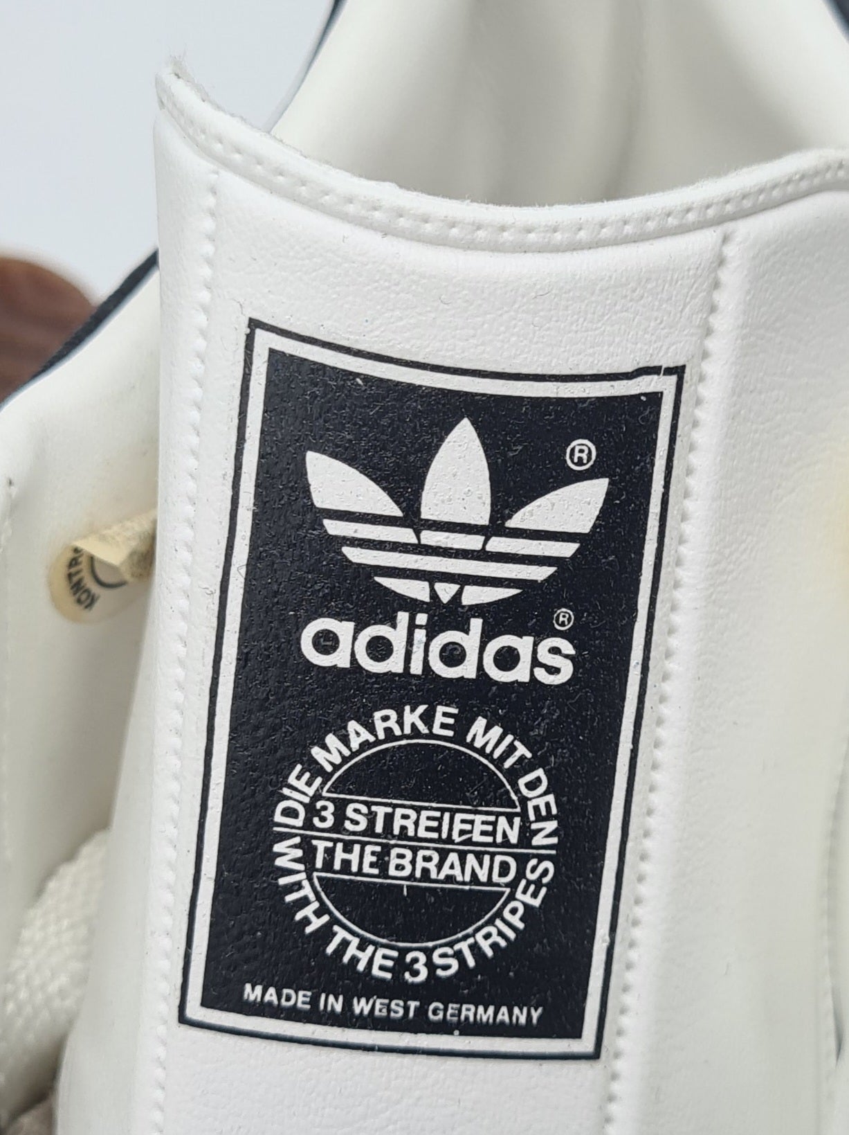 *NEU* Vintage 1980er Adidas Adimed Training Hi UK 12 / EUR 47 1/3