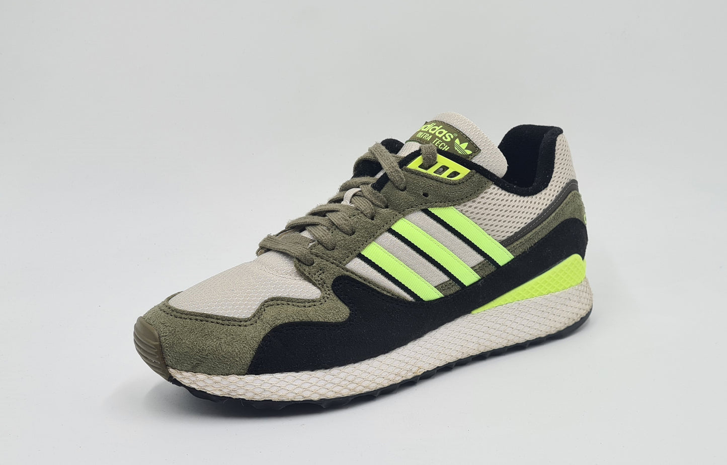 *VGC* 2018 Adidas Ultra Tech | BD7937 | UK 10 / EUR 44 2/3