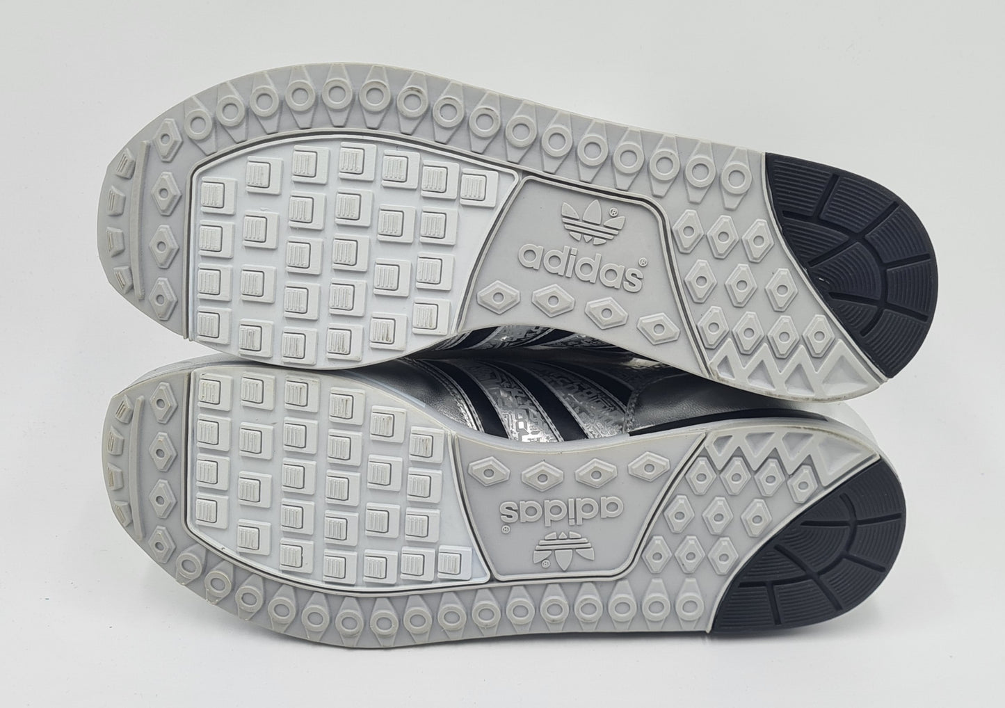 *NEU* Vintage 2006 Adidas Micropacer 3 Retro Silber Schwarz Gr. UK 9,5 / EUR 44