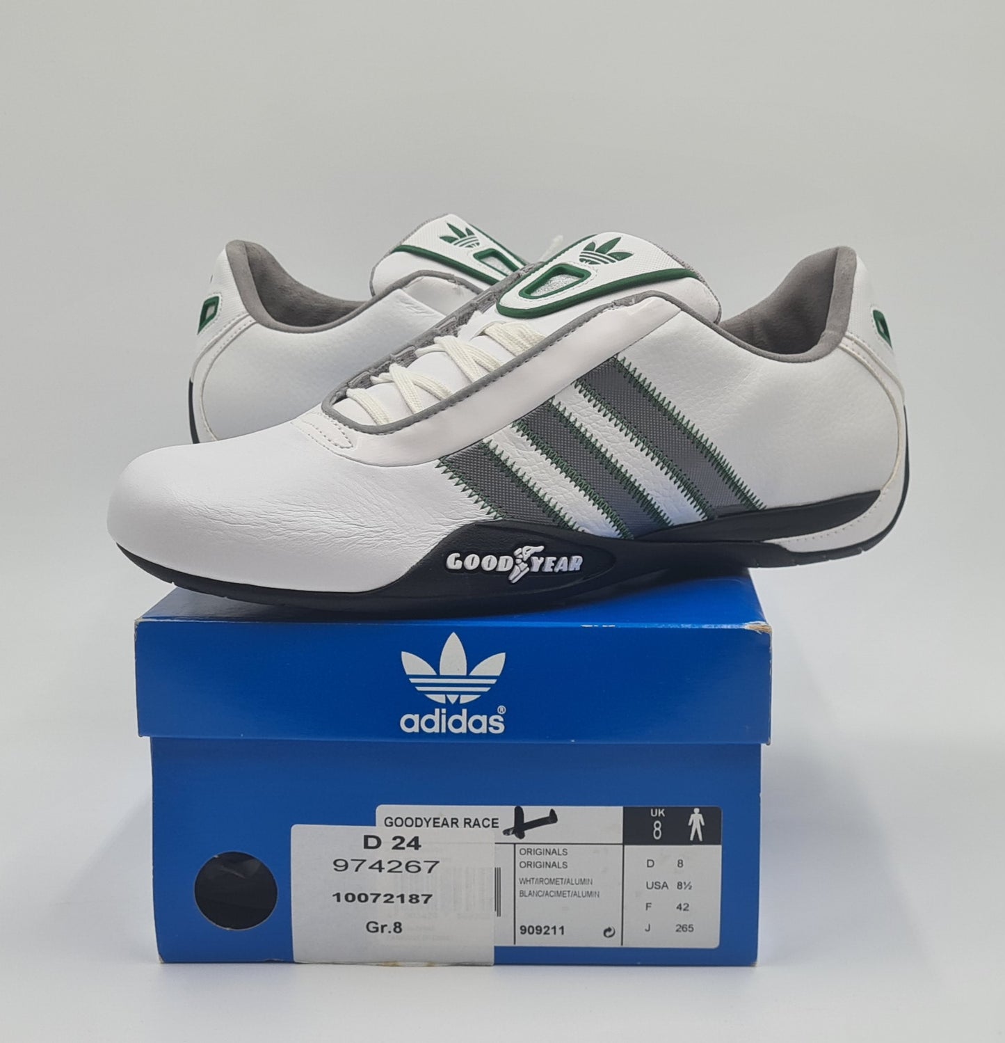 *NEW* 2008 Adidas Goodyear Race White UK 8 / EUR 42