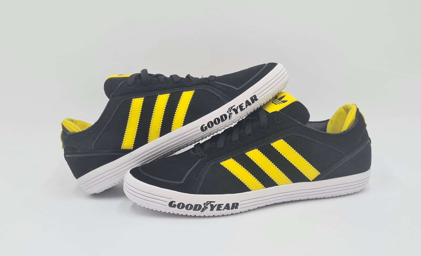 *NEW* 2010 Adidas Goodyear Driver Vulc Black Yellow UK 8.5 / EUR 42 2/3