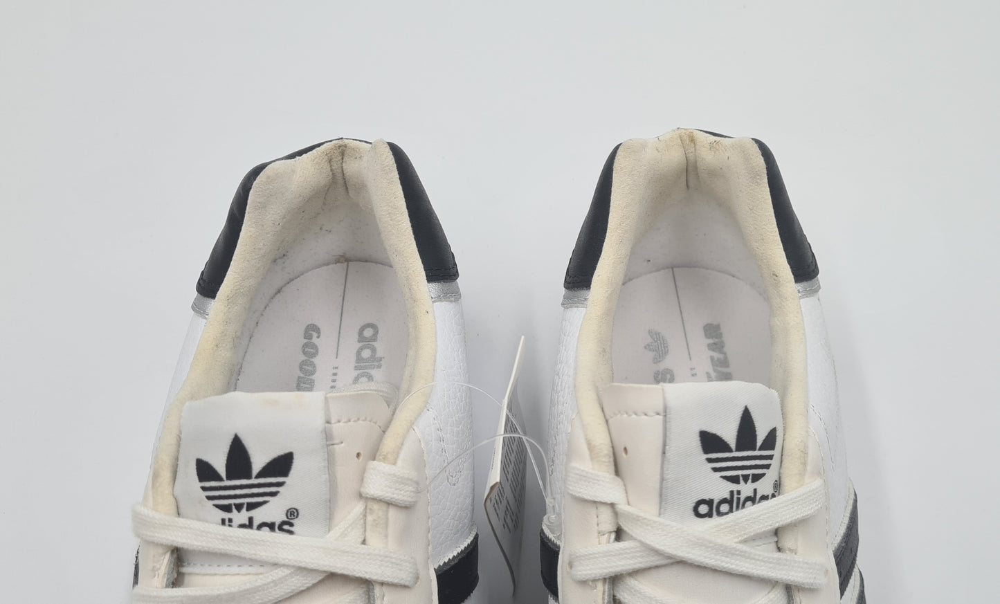 *NEW* 2012 Adidas Adi Racer Low Goodyear White UK 9.5 / EUR 44