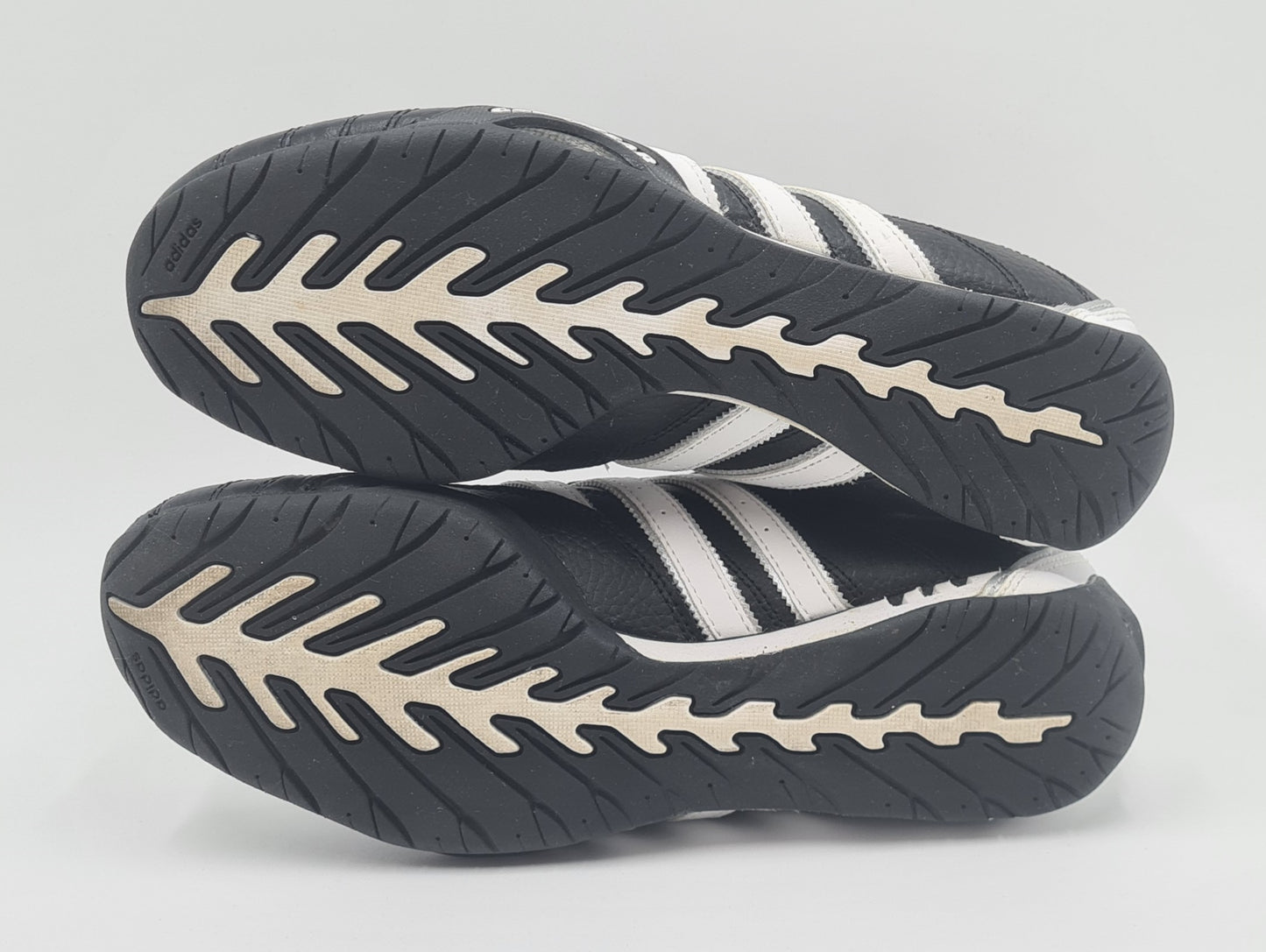 *LIKE NEW* 2014 Adidas Adi Racer Low Goodyear Black UK 8 / EUR 42