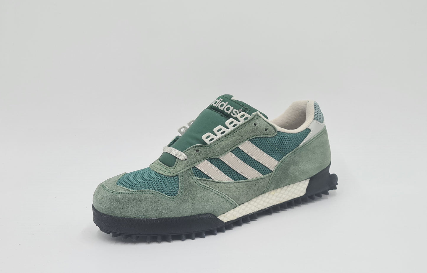 *NEW* Vintage 1994 Adidas Marathon TR 2 Green UK 9.5 / EUR 44