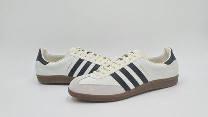 *NEU* Vintage 1995 Adidas Universal Made in Slovenia UK 11,5 / EUR 46 2/3