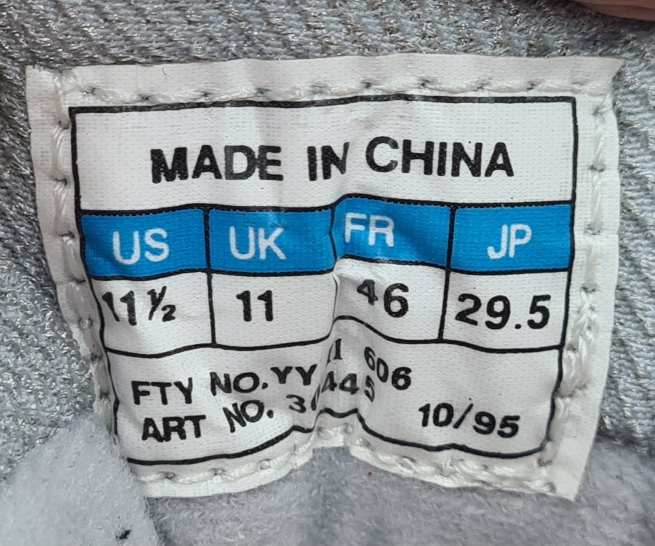 *NEU* Vintage 1995 Adidas Torsion Response Cushion UK 11 / EUR 46