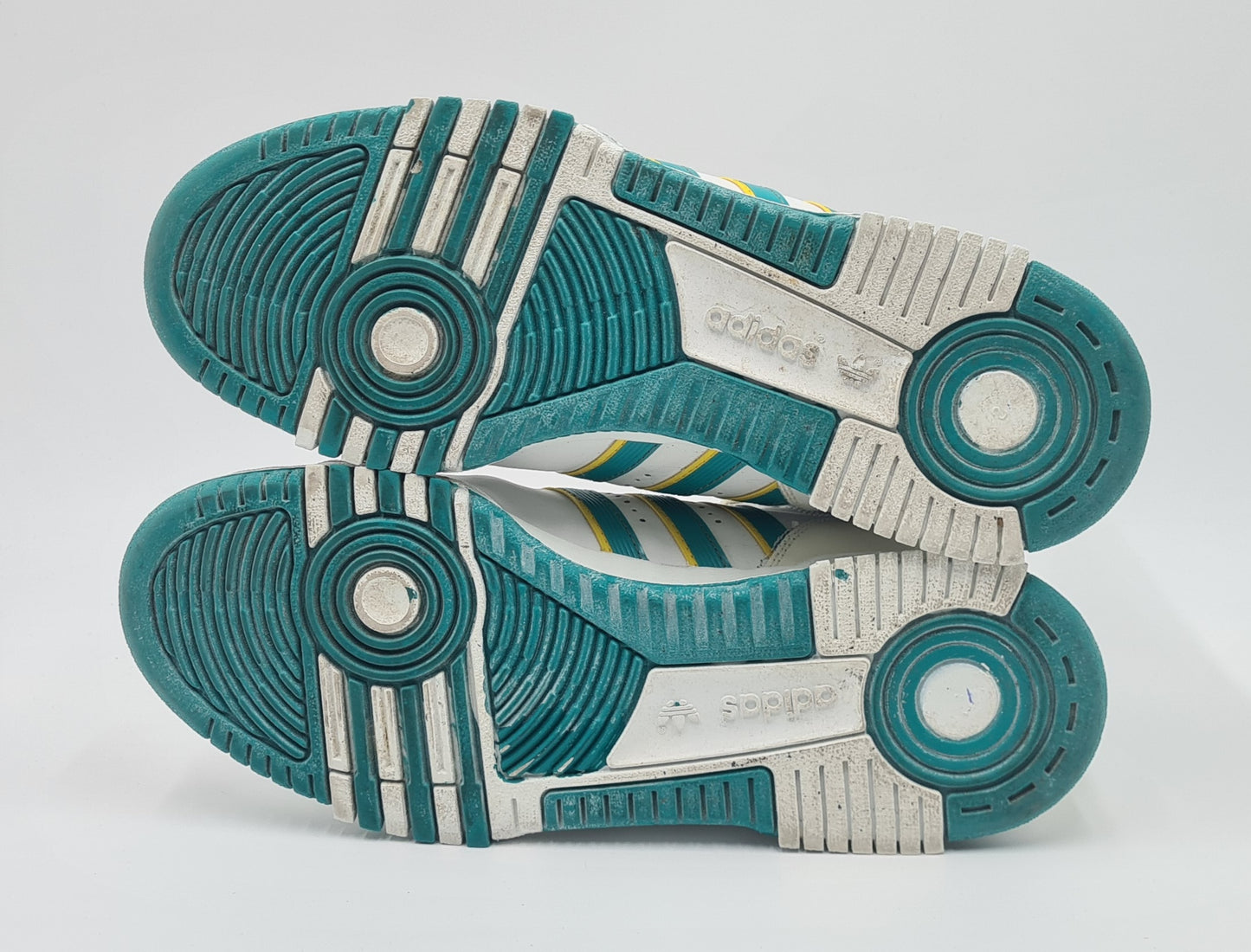 *WIE NEU* Vintage 1980er Adidas Connector Hi UK 9,5 / EUR 44