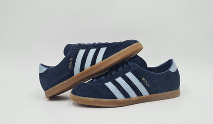 *WIE NEU* Vintage 1980er Adidas Berlin Yugoslavia UK 8 / EUR 42