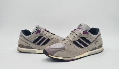 Vintage 1991 Adidas Tech II Running UK 10 / EUR 44 2/3