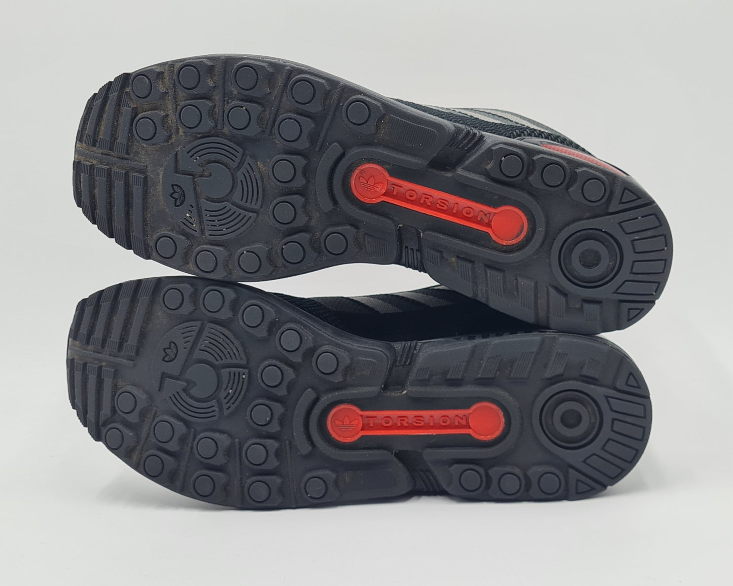 *Ordentlicher Zustand* 2015 Adidas ZX Flux Weave Schwarz Gr. UK 9 / EUR 43 1/3