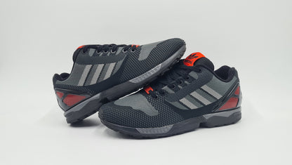 *Ordentlicher Zustand* 2015 Adidas ZX Flux Weave Schwarz Gr. UK 9 / EUR 43 1/3