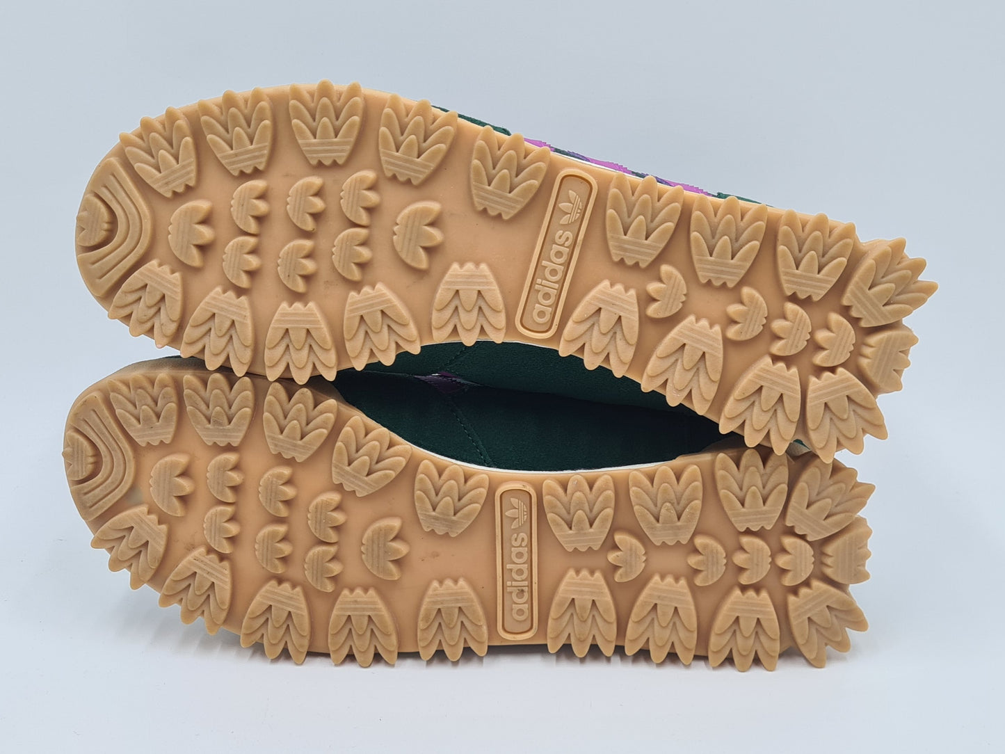 *LIKE NEW* 2023 Adidas Marathon TR Cordura Green / Purple UK 10 / EUR 44 2/3