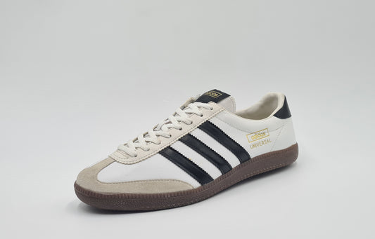 *NEU* Adidas Universal Sample OG Retro UK 8,5 / EUR 42 2/3