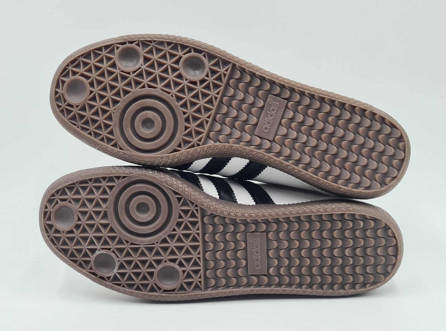 *NEU* Adidas Universal Sample OG Retro UK 8,5 / EUR 42 2/3