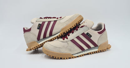 *VGC* 2023 Adidas Marathon TR Cordura Beige / Red UK 9 / EUR 43 1/3