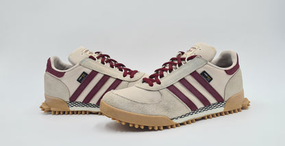 *VGC* 2023 Adidas Marathon TR Cordura Beige / Red UK 9 / EUR 43 1/3
