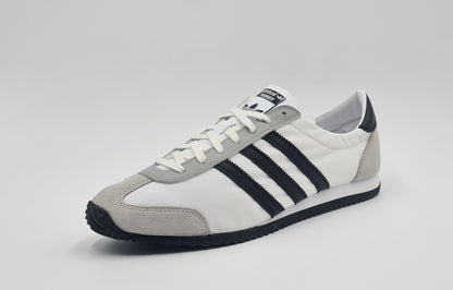 *NEU* 2011 Adidas 1609er Weiß Gr. UK 10 / EUR 44 2/3